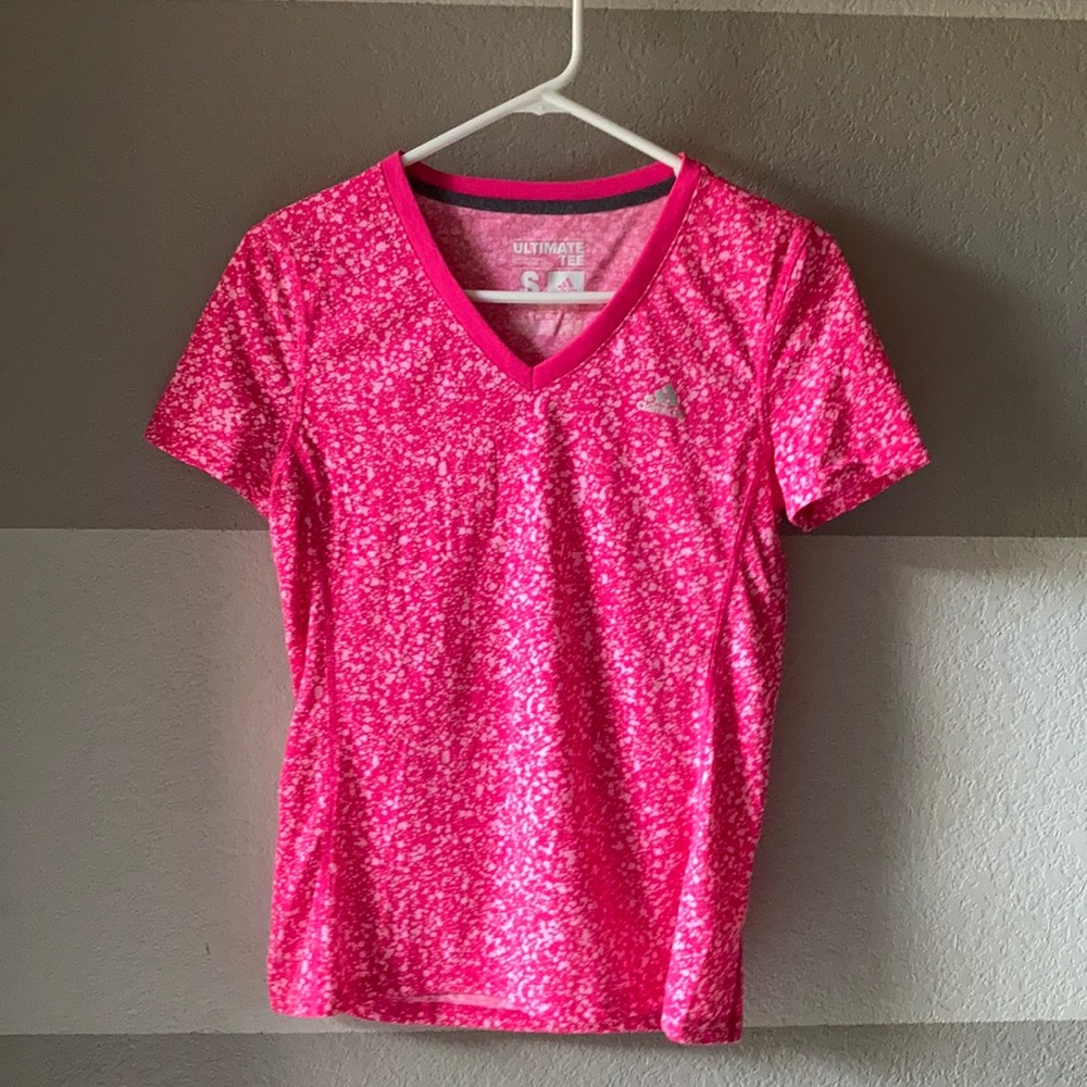 Never worn Adidas Women's Ultimate Short Sleeve